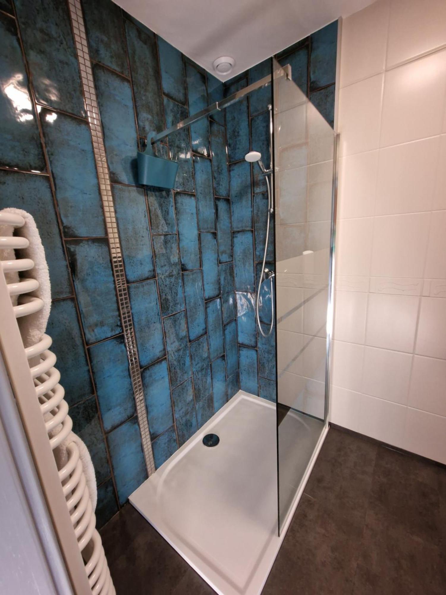 Hotel Podroznik Koszuty Εξωτερικό φωτογραφία